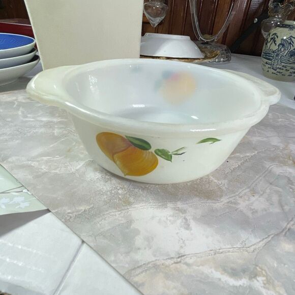 Vintage Fire King “ Gay Fad fruit” by Anchor Hoking. 1942 to 1970 this pattern w - Picture 2 of 7